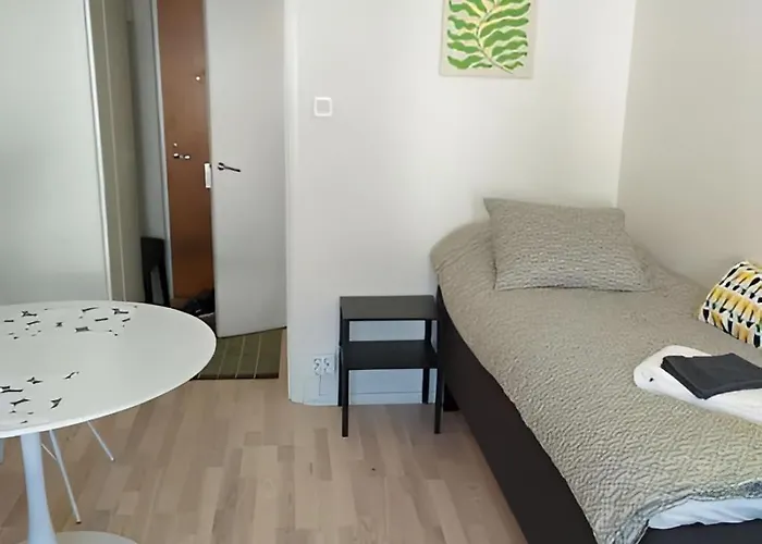 Lägenhet Your Base - Chic & Well-located - 24h Keybox Entry Helsingfors