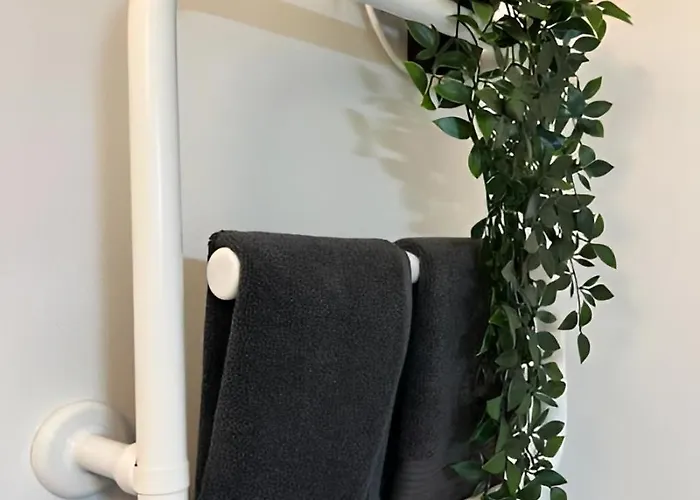 Your Base - Chic & Well-located - 24h Keybox Entry *