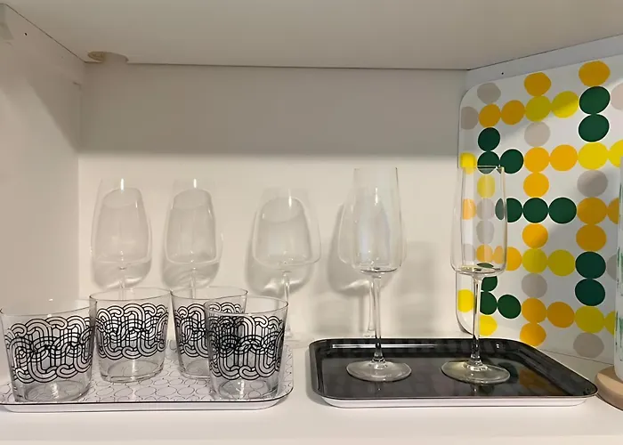 Lägenhet Your Base - Chic & Well-located - 24h Keybox Entry Helsingfors