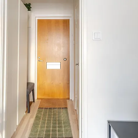 Lägenhet Your Base - Chic & Well-located - 24h Keybox Entry *