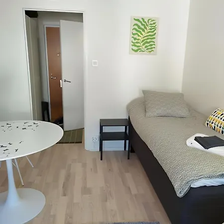 Lägenhet Your Base - Chic & Well-located - 24h Keybox Entry Helsingfors